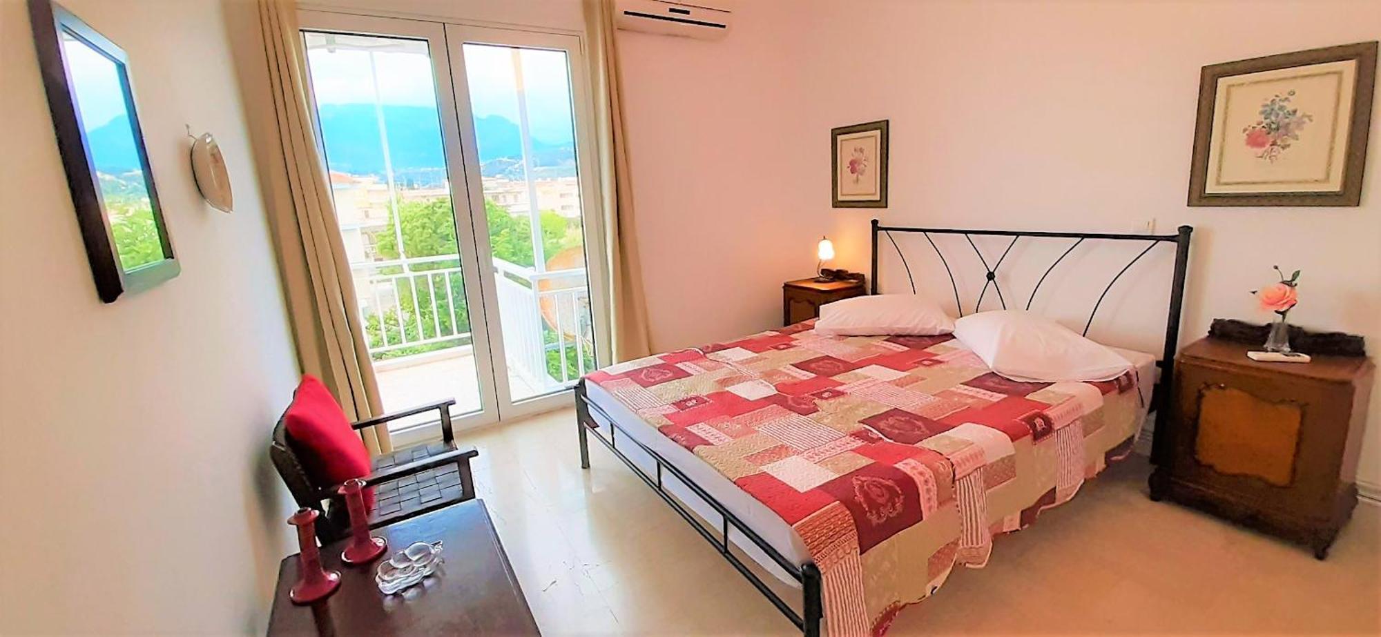 Mondo Cosseri Akrata Apartamento Exterior foto