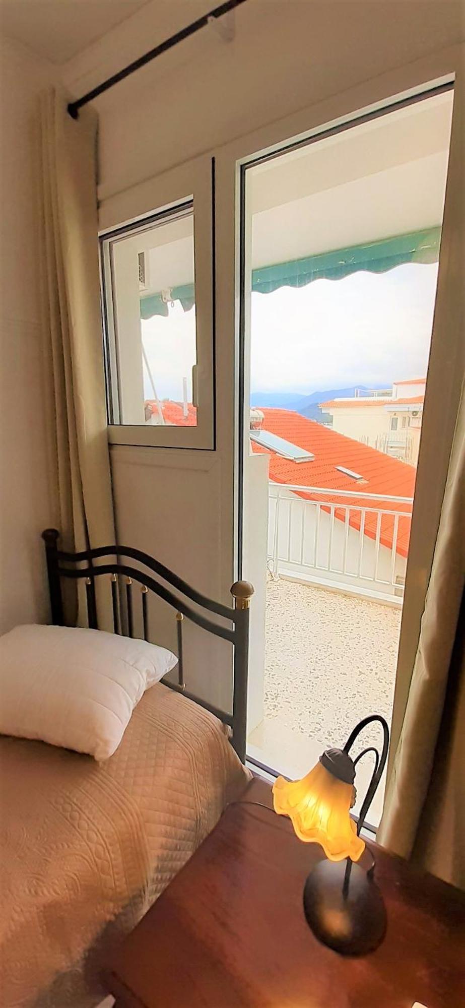 Mondo Cosseri Akrata Apartamento Exterior foto