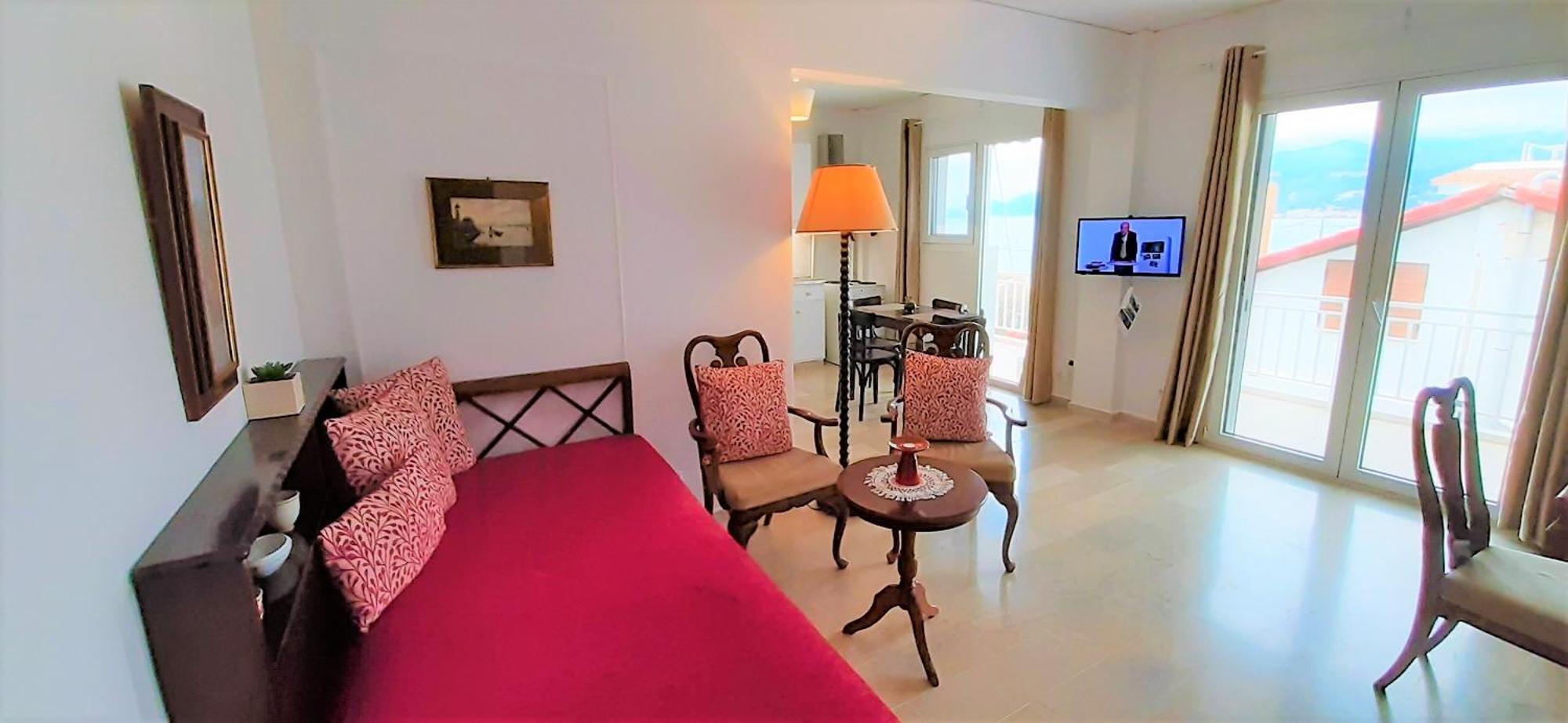 Mondo Cosseri Akrata Apartamento Exterior foto